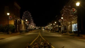 holiday lights in downtown Gordonsville